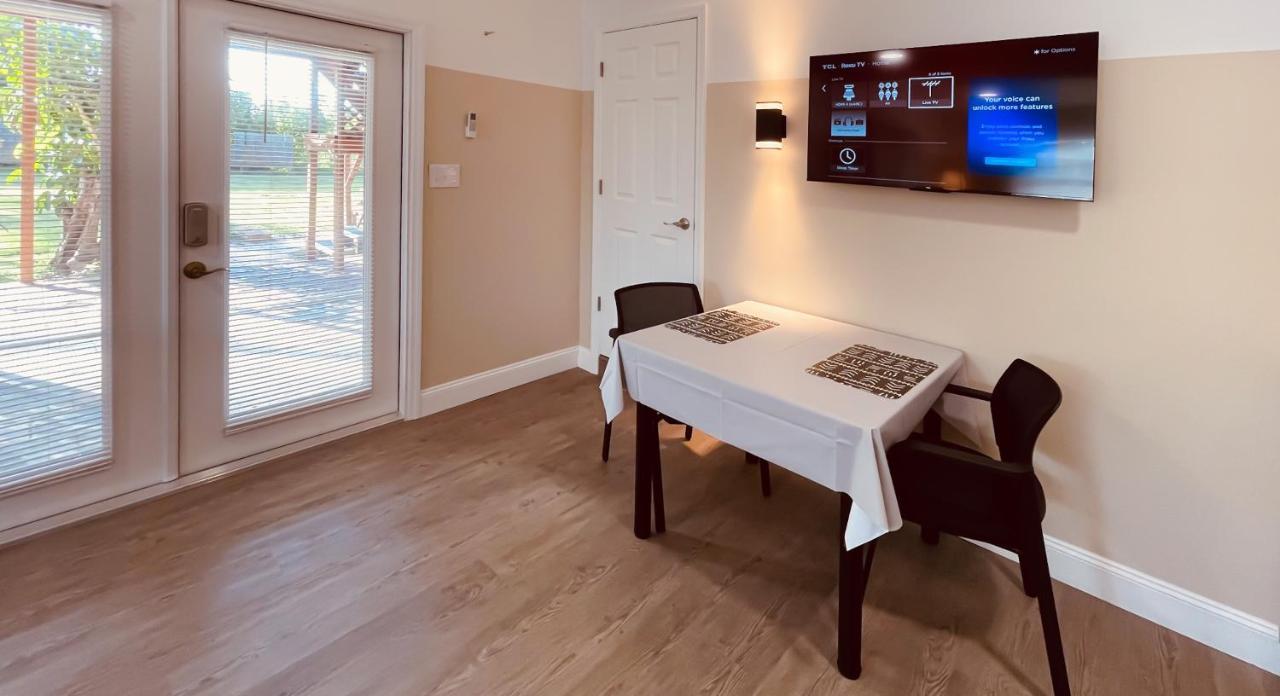 White Orchid Apartments Fort Myers Eksteriør billede